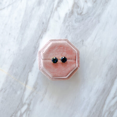 Round Detachable 1.5 ct Solitaire Earrings - 18k Yellow Gold, Sapphire