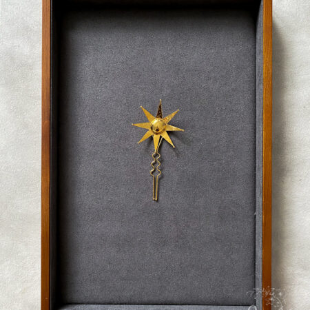 Constellation Pin S - 18k Yellow Gold