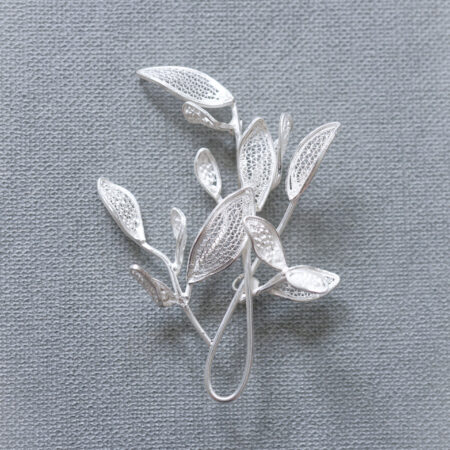 Rustic Vinery Brooch - Unplated Silver