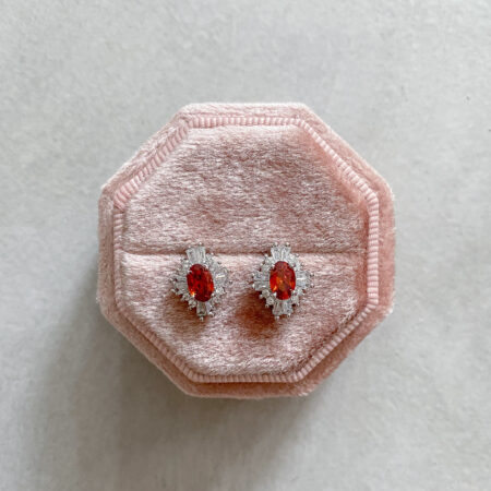 Oval T Arrangement Small Earrings - Rhodium White Gold, Ruby (Needle)