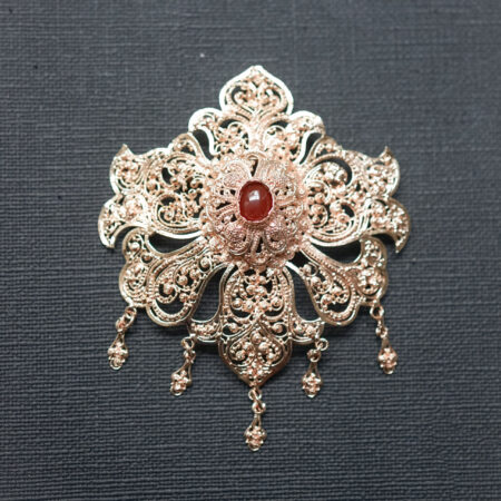 Kraton Brooch - 18k Rose Gold, Red