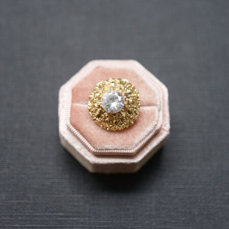 Kartini Ring - 18k Yellow Gold, White Diamond