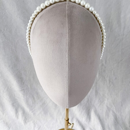 Classic Pearl 10 mm Descending Headband - White Silver