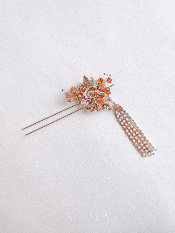 CHN-202200080 – Flying Crane Pearl Blossom Hairpin – Gold – White – Left – C2