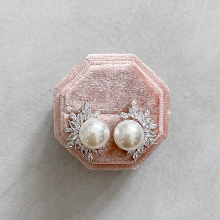 Marquise Pearl L Earrings - Rhodium White Gold, White Pearl