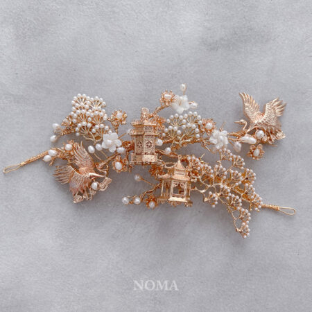 Crane Pagoda in Spring Middle - Gold, White