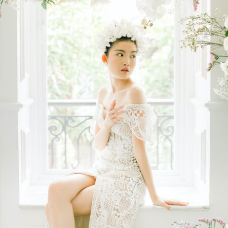 SS Full White Petals Headband - White