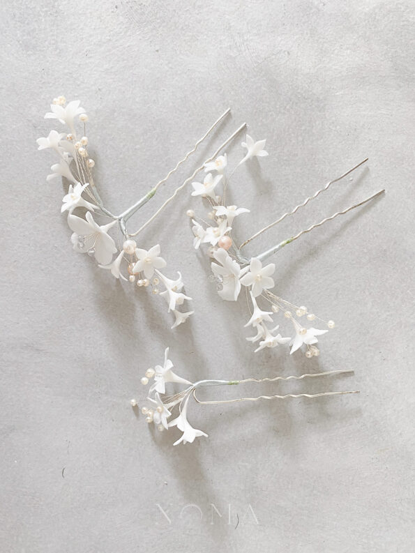 FLR-202000009-CC-White-Petals-Hairpin-Set-Silver-White-3-pcs