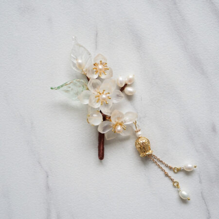 CG Anemone Brooch - Gold, White