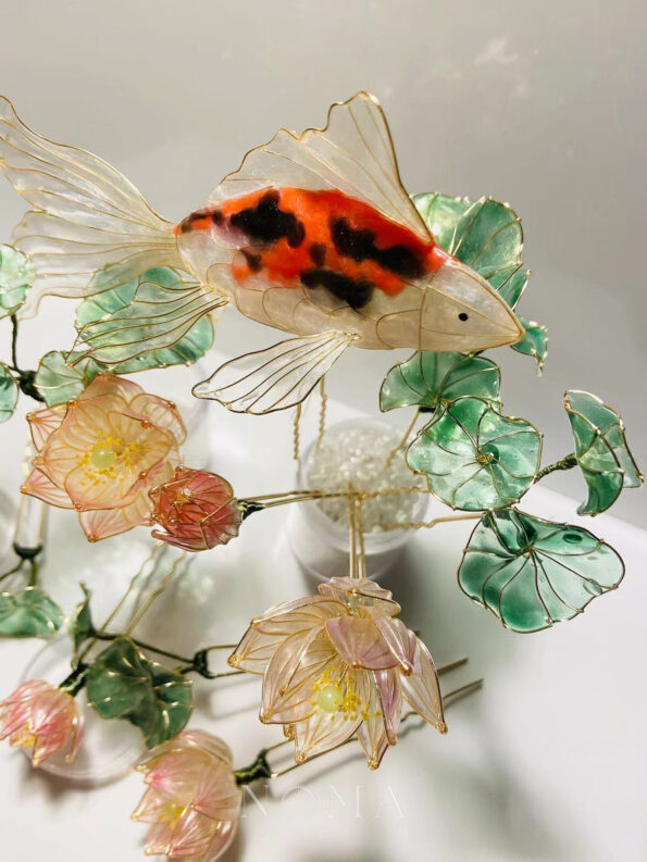 FLR-202200002-LR-Swimming-Koi-Hairpin-Gold-1