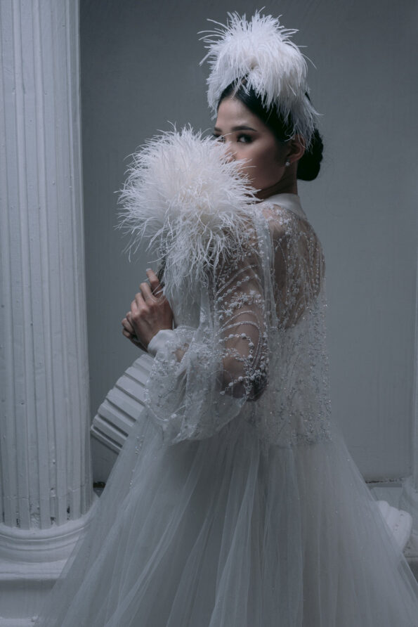 HMV-202000008-Burlesque-White-Headband-White-3