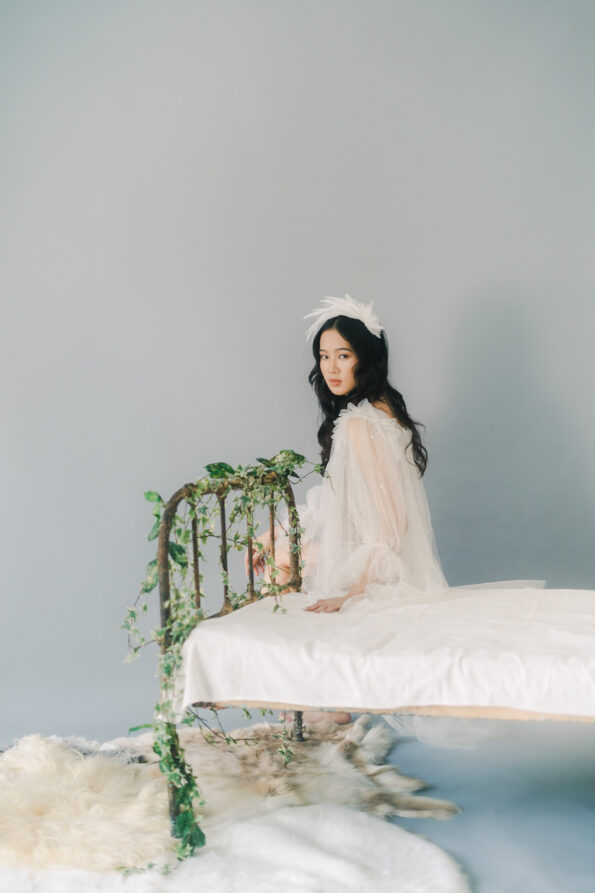 HMV-202000012-Pure-Pigeon-Headband-White-7