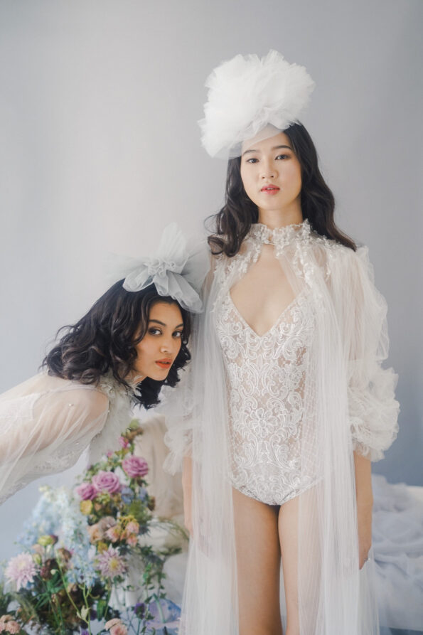 HMV-202000014-Tulle-White-Ball-Headband-White-1