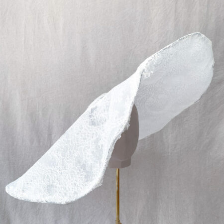 White Chantily Wide Meter Hat - White
