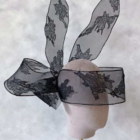 Twisting Black Lace - Black