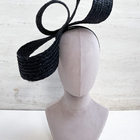Twisting Art Headband - Black