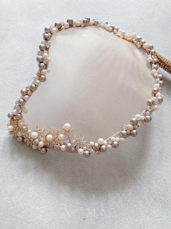 HQXXtuiK0HshFBV4DCh-FE2APrOp4kh7KVnXB0gJMtU