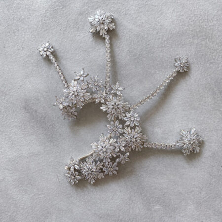 Snowflakes Garden Earpiece - White Gold (Left)