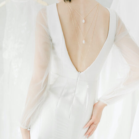 Oval Pendant Pearl Back Necklace - 18k Yellow Gold, White Pearl