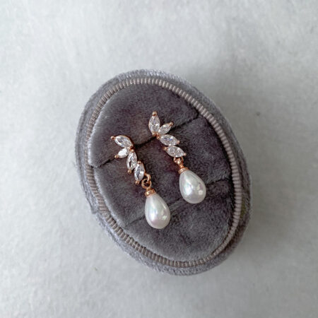Scenery Earrings - 18k Rose Gold, White Pearl