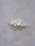 Clay Flower Simple Decor Haircomb - White Silver