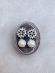 Pearl Bouquet Earrings - Rhodium White Gold, White Pearl (Clip)