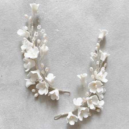 Clay Flower Blossom Side Hairvine - White Silver