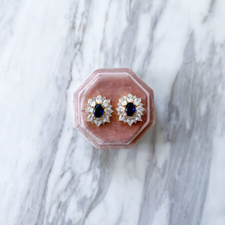 Oval Shine Earrings - 18k Yellow Gold, Sapphire