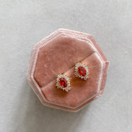 Oval T Arrangement Small Earrings - 18k Yellow Gold, Ruby (Needle)