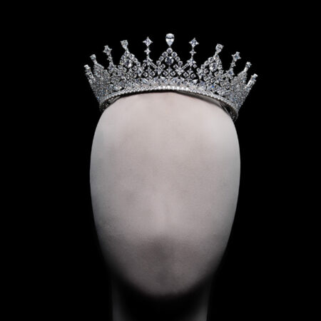 Exquisite Crown - Rhodium White Gold